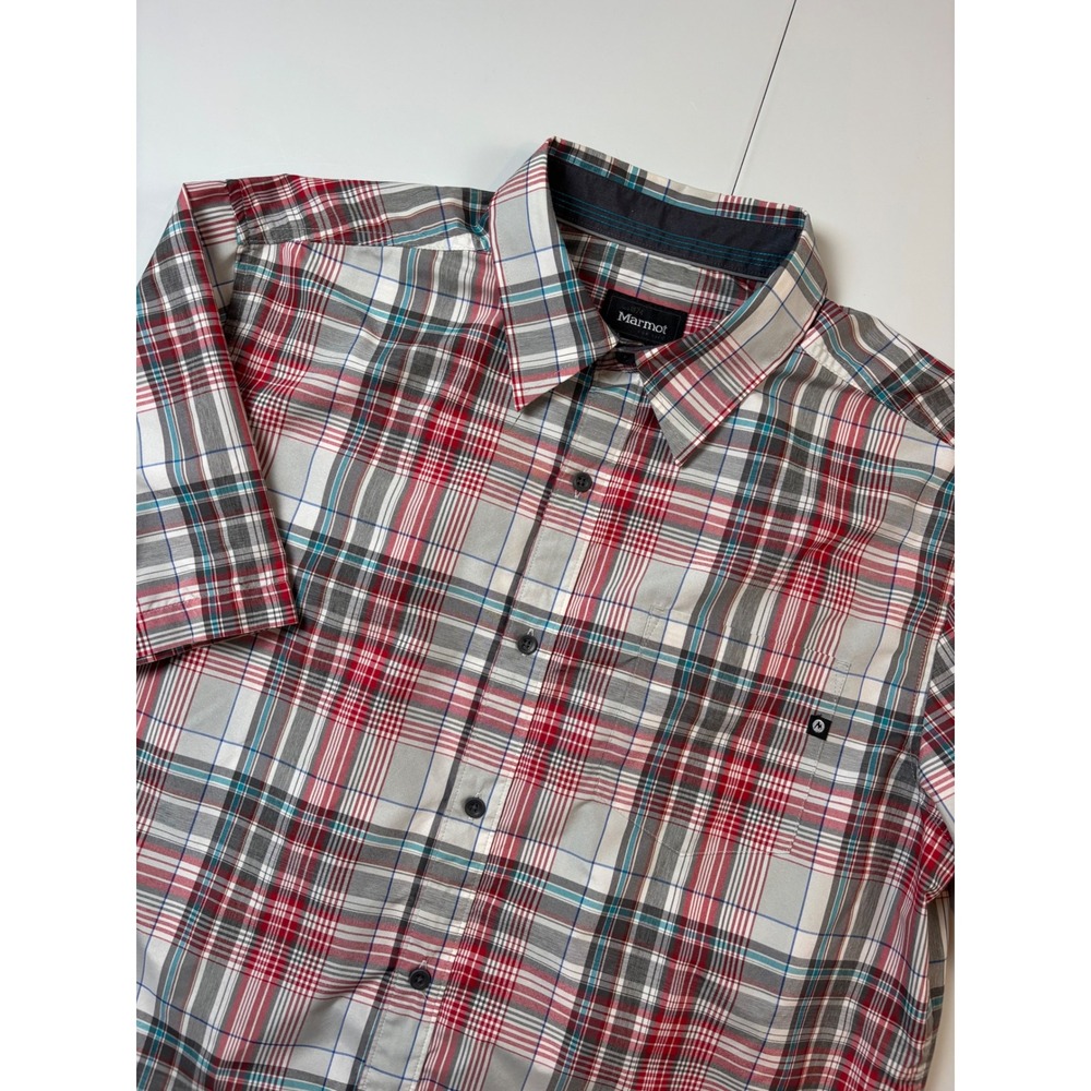 Marmot Lightweight Performance Shirt Mens Large Red Plaid Short Sleeve Button